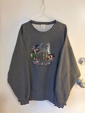 90’s Rare Warner Bros. Studio store Looney Tunes Embroidered crew neck sweater